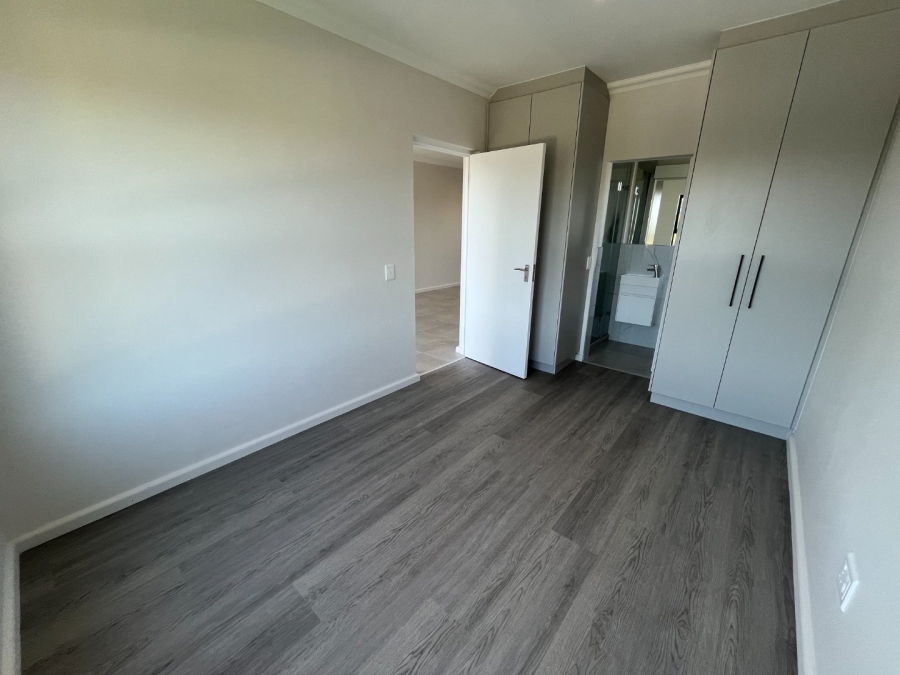 2 Bedroom Property for Sale in Flamingo Vlei Western Cape